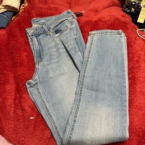 Old Navy Super Skinny Jeans